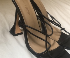Fashion nova heels, fresh in box .I’m size 8 - 2