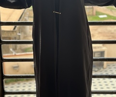 Beautiful thrift abayas for sale