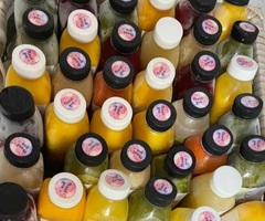 Natural Freshly Pressed Fruit Juice With No Additives
