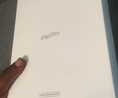 Apple Certified Refurbished iPadPro 11 inch 1 Tb Wi-Fi only 2020 model