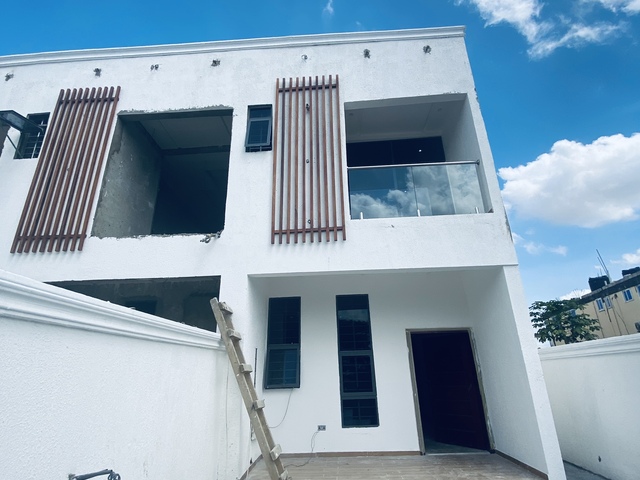Newly Built 2bedrooms town houses in ashale botwe for sale - 7/7