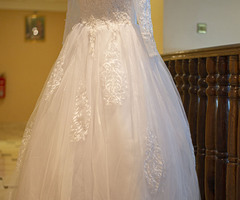 Used wedding gown