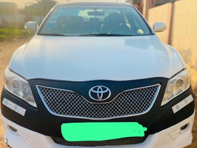 Toyota Camry 2010 model for sale - 6/10