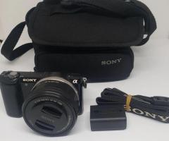 Sony A5000 Full HD 1080p Mirrorless Digital Camera