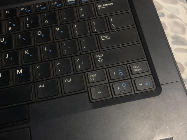 Dell laptop, intel for sale, very neat - 2/7