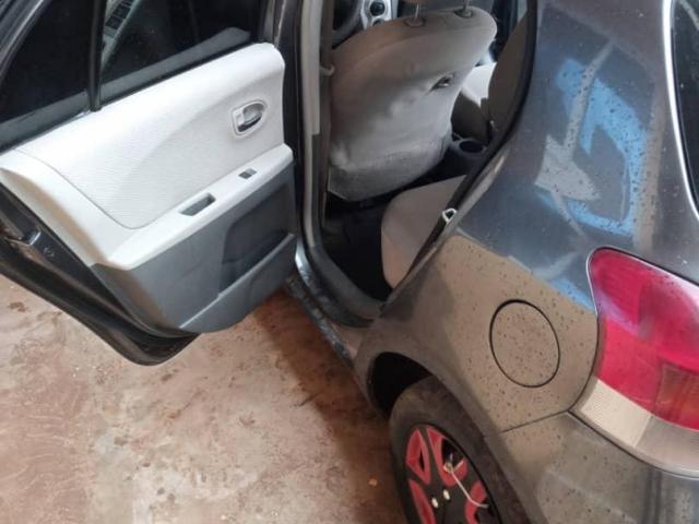 Cash and Carry Toyota Vitz 3 plugs 2010 model for sale - 1