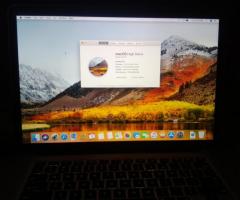MacBook Pro High Sierra 2014, i7 @ 2.40ghz,  1Tb NVMe SSD, 16gb RAM