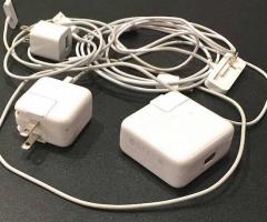 Original iPhone & Samsung charger and cord