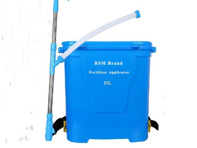 Manual Granular Fertilizer Applicator Barrel. - 1